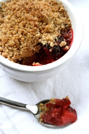 Mini Blackberry Crumbles with Apple (Gluten Free)