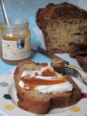 Banana Cake with Honey and Yogurt