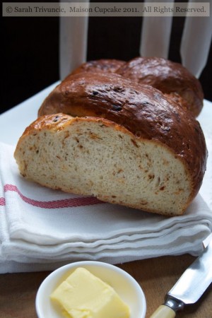 Spiced Chollah Bread