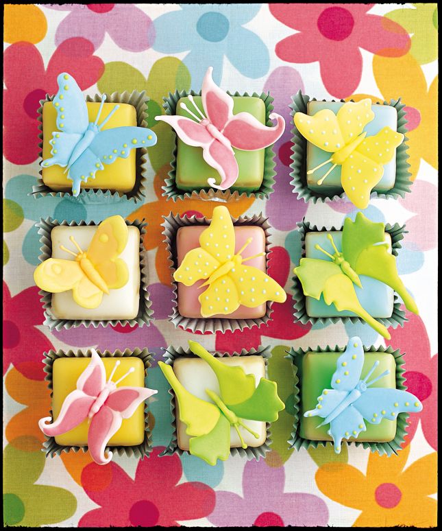 Fondant Fancies from Peggy Porschen Favourite Cakes and Cookies book