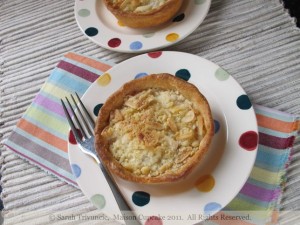 Apricot Crumble Tarts