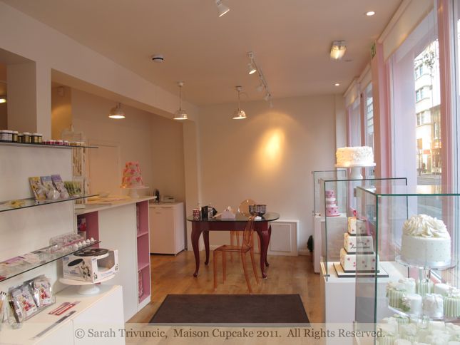 Peggy Porschen Academy March 2011 review by Sarah Trivuncic Maison Cupcake