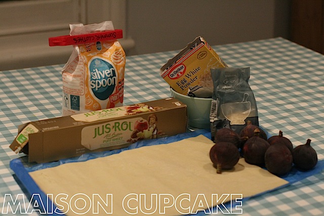 Dead easy dessert idea: fig tart using puff pastry by development.maisoncupcake.com #baking #recipes #pastry