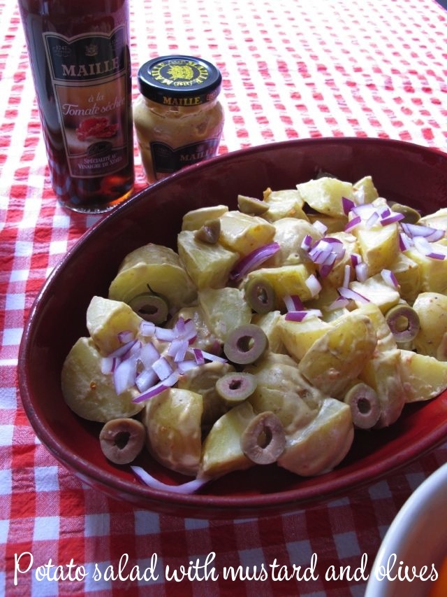 Easy quiche using Maille mustard in filling via development.maisoncupcake.com #tarts #pastry #peppers #recipes