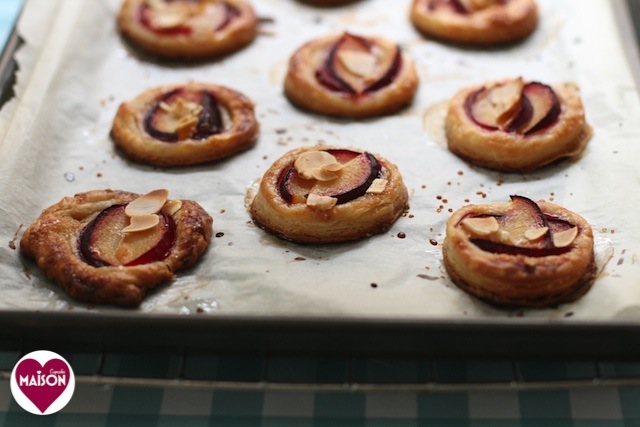 Plum and almond galettes, a Dead Easy Dessert by development.maisoncupcake.com using puff pastry, fresh fruit and nuts - ready in under 30 minutes #quick #easy #recipes