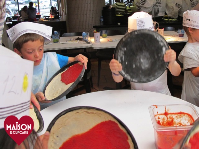 Pizza Express kids pizza decorating party review at development.maisoncupcake.com 