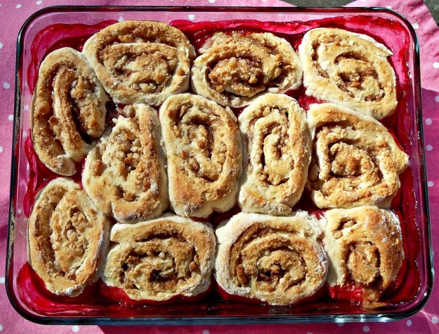 Rhubarb-and-Blackberry-Spiral-Cobbler-2-Custom