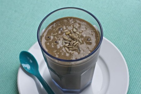Prune-kale-chocolate-smoothie - 6