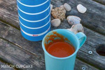 Roast tomato and pepper soup with garlic and basil oil with Aldi - 19