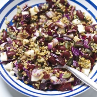 Beetroot salad with freekeh