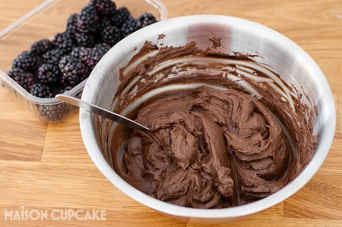 How to make Chocolate Blackberry Charlotte Dessert easy showstopper bombe with quark mousse See step by step photos at development.maisoncupcake.com