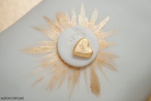 First Communion Cake with simple gold heart decoration