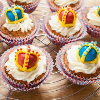 Queen's Birthday Cupcakes