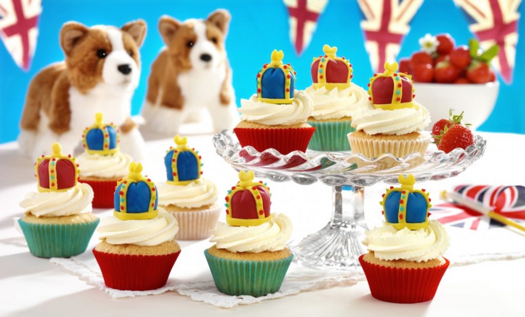 Strawberries and Cream Royal Cupcakes by Dr. Oetker