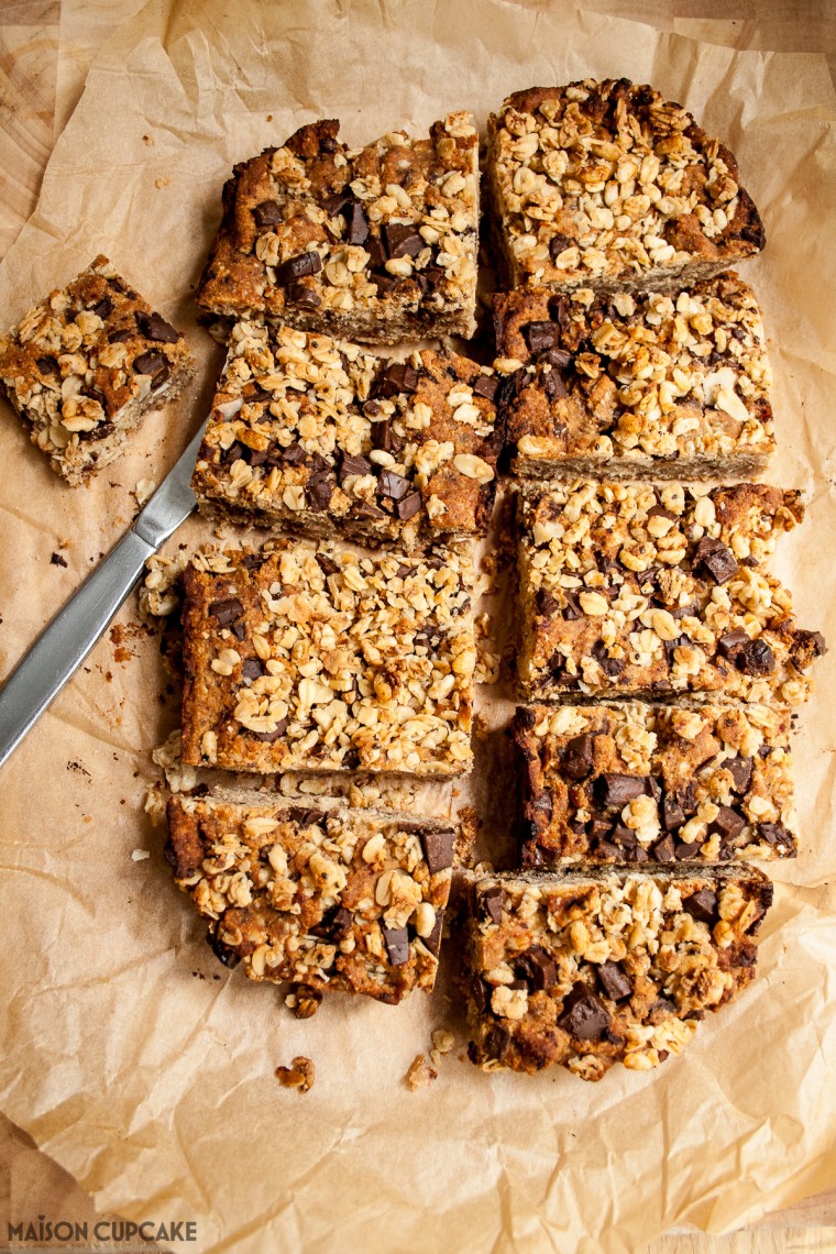 Tasty chickpea blondies with choc chips, coconut and chia granola