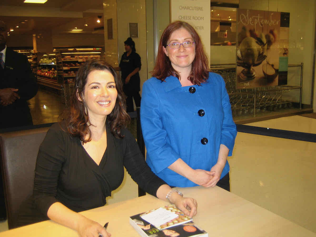 Sarah Trivuncic, writer of Maison Cupcake meeting Nigella Lawson at the Nigella Express book signing event at John Lewis Oxford Street 2009. 